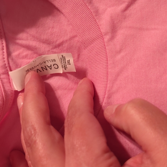 Be kind to everyone pink tee - Picture 2 of 2